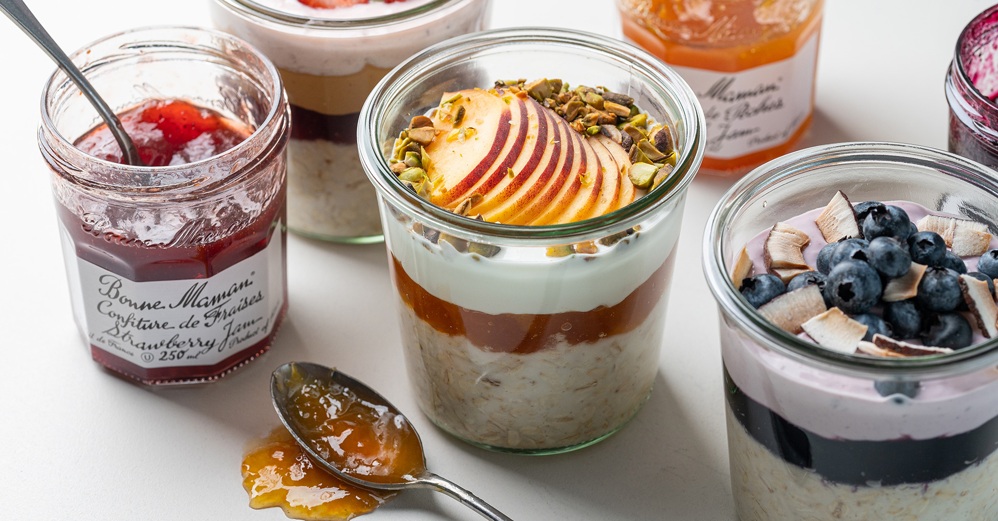 Overnight Oats - Recipe by @eatwithjessie - Bonne Maman